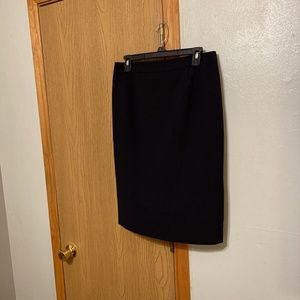 Anne Klein Size 4 Solid Black Wool Blend Pencil Skirt - EUC